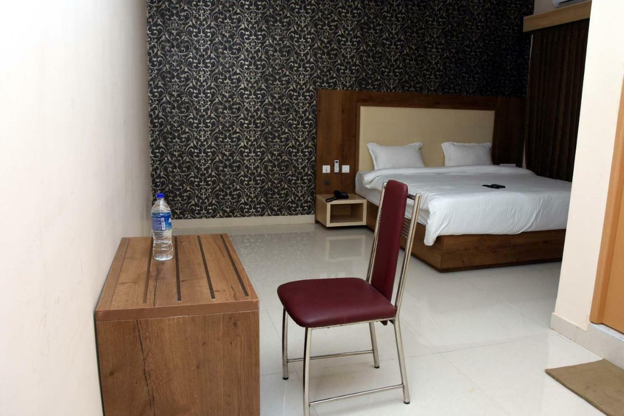 Salem Regency - A Business Stay Exterior foto